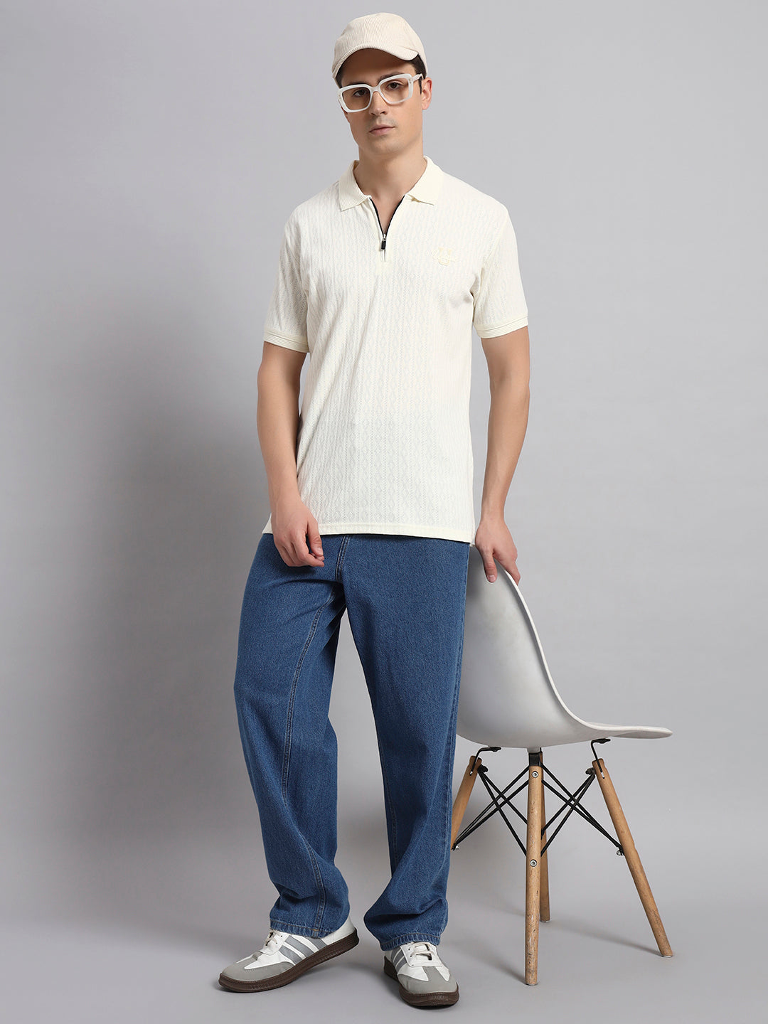 Men’s Off White Textured Polo T-Shirt with Zip Collar