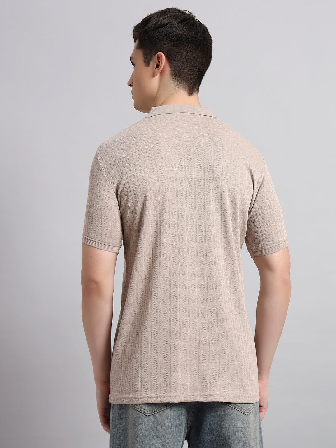 Men’s Beige Polo T-Shirt with Subtle Pattern and Collar Detailing
