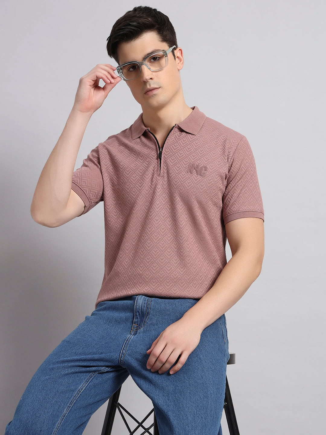 Men’s Mauve Textured Polo T-Shirt with Zip Collar
