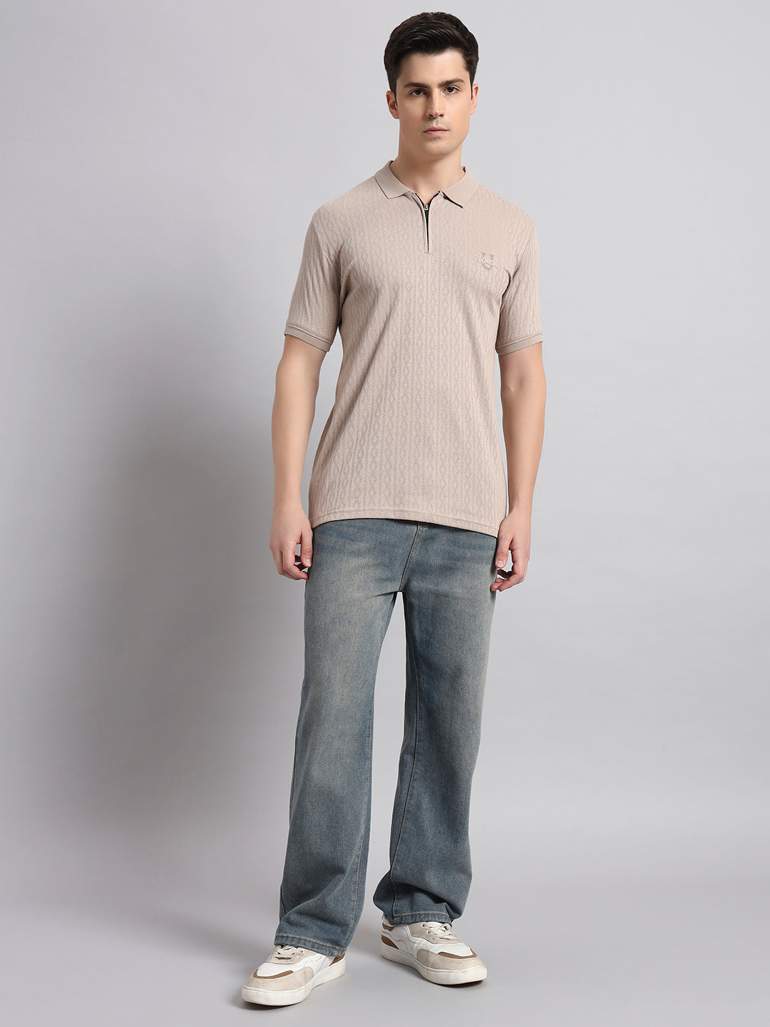 Men’s Beige Polo T-Shirt with Subtle Pattern and Collar Detailing
